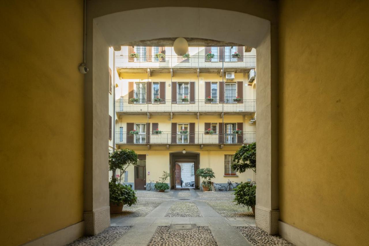 Porta Venezia Cozy Studio R&R Apartment Milan Bagian luar foto